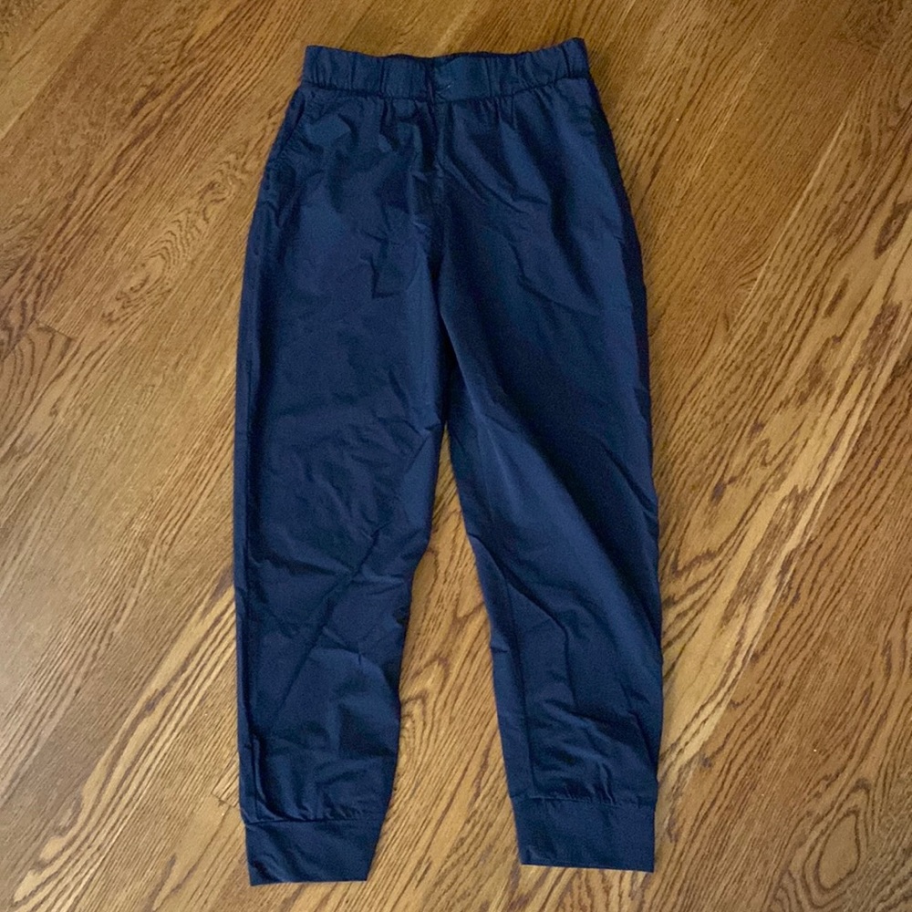 Lightweight Nike Woman’s Joggers - M